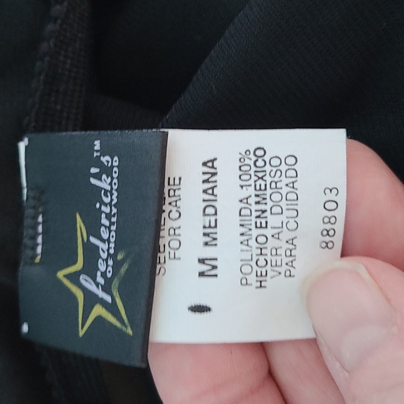 Beautiful Black 2 Piece Lingerie Set - Picture 3 of 4